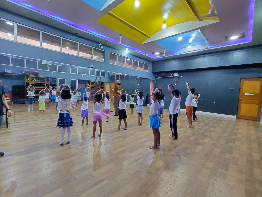 Kids dance class at Urban Beats Performing Arts Guwahati